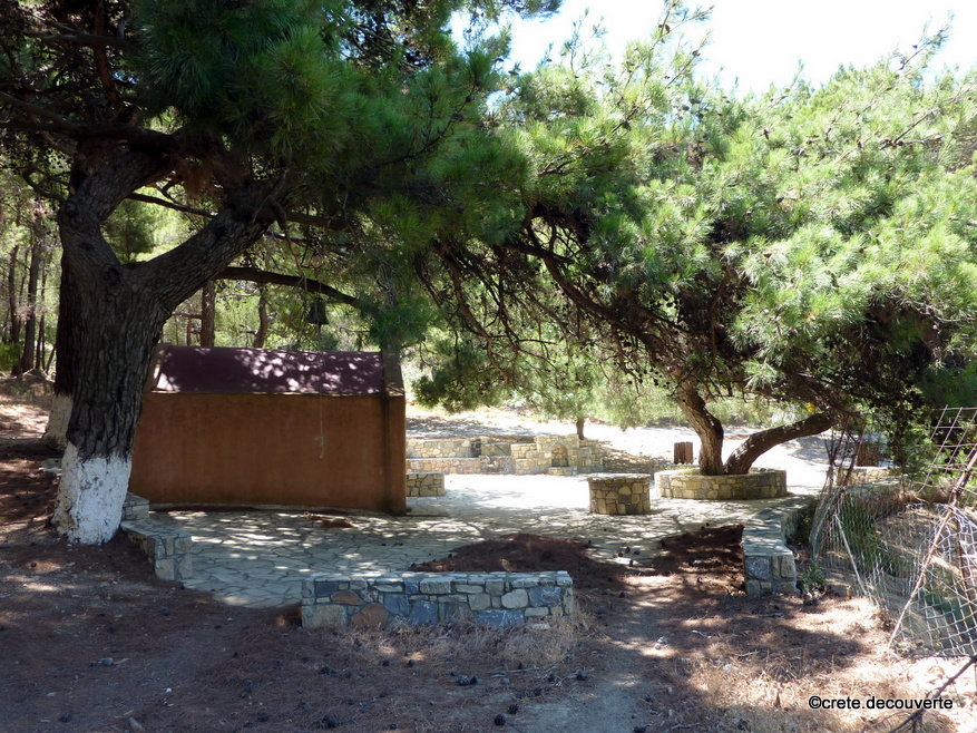 Amont des gorges de Ha chapelle Agia Anna