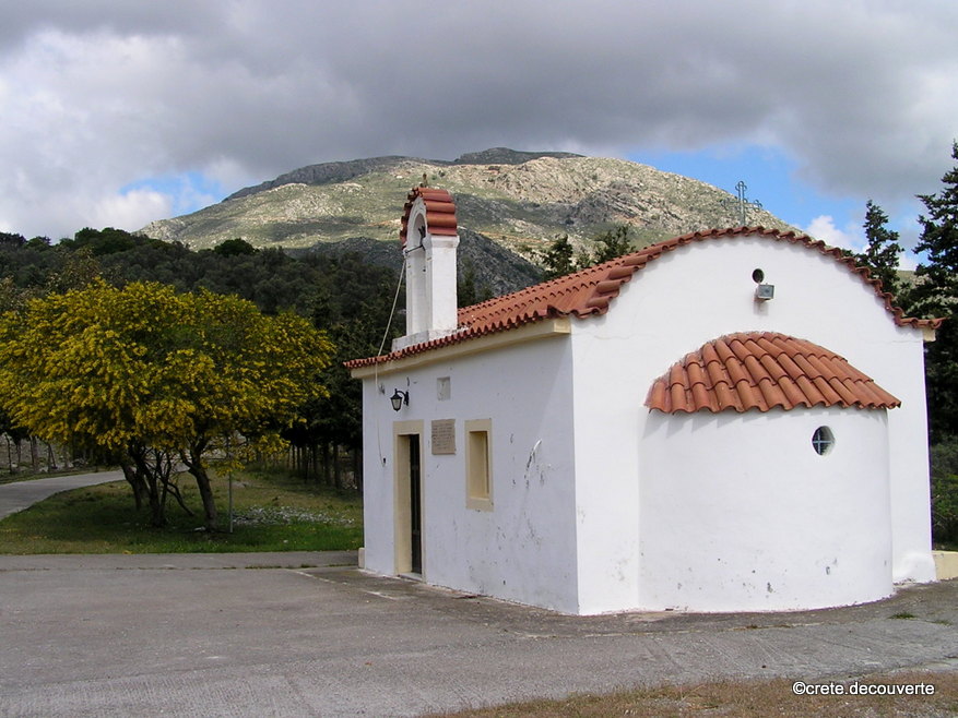 Petrohori, chapelle d'Agios Georgios