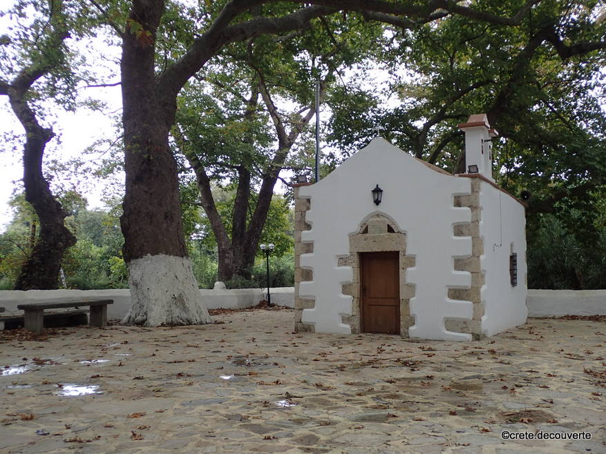 Chapelle Agios Ioanis Rigologou Platanakia