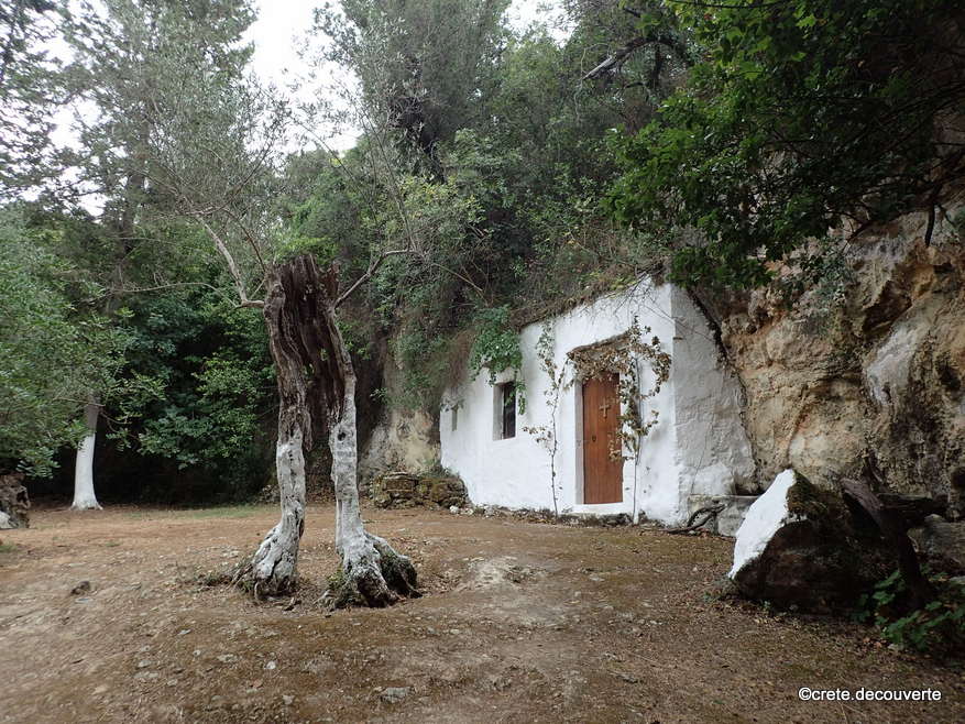 Chapelle rupestre Agios Ioannis Douliana