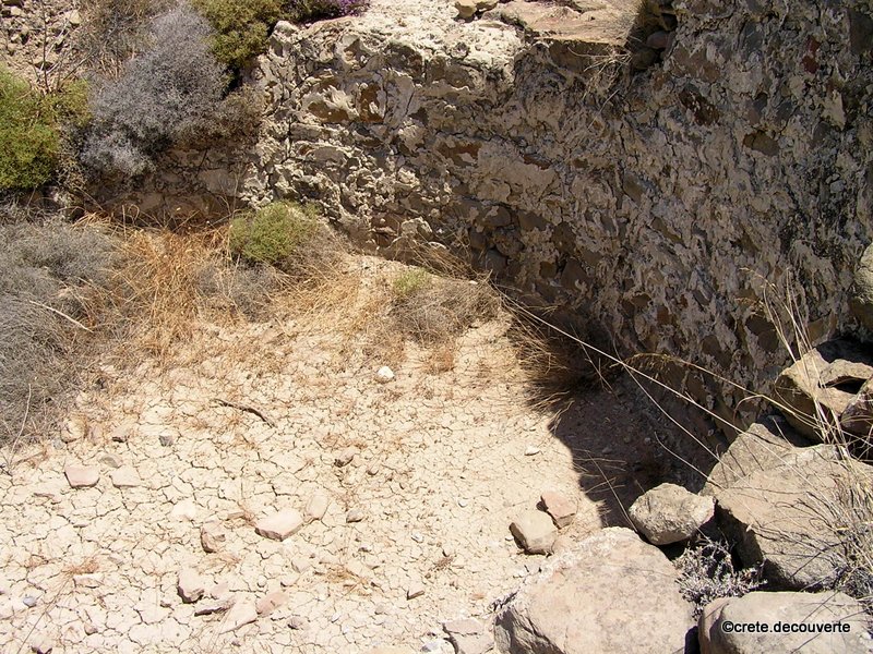 Pyrgos : citerne nord