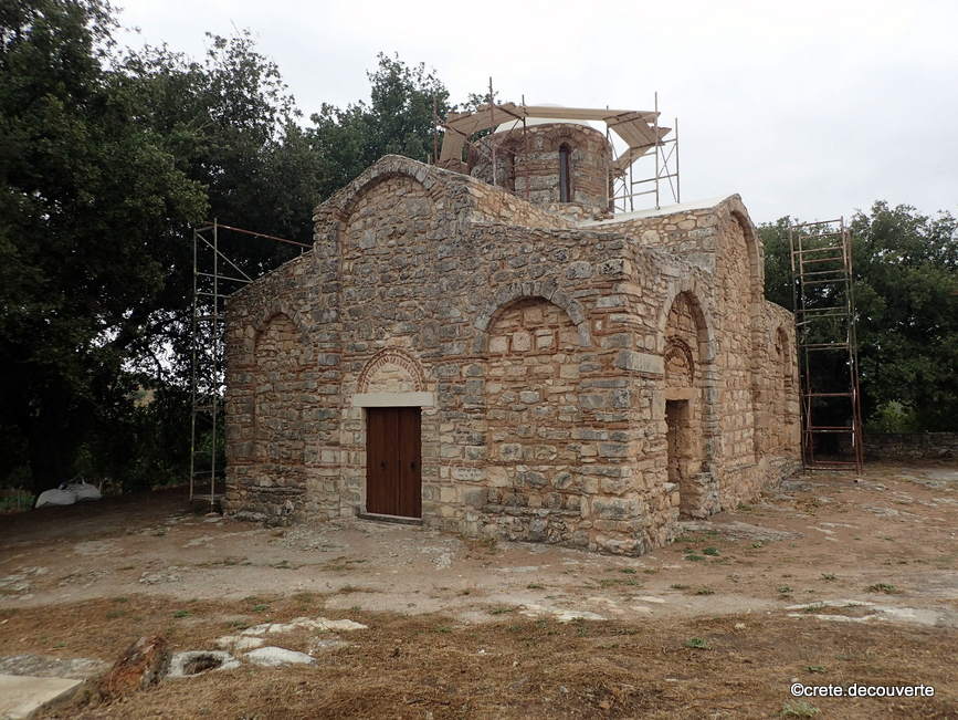 Stylos Eglise de Panagia Serviotissa Stylos Eglise de Panagia Serviotissa
