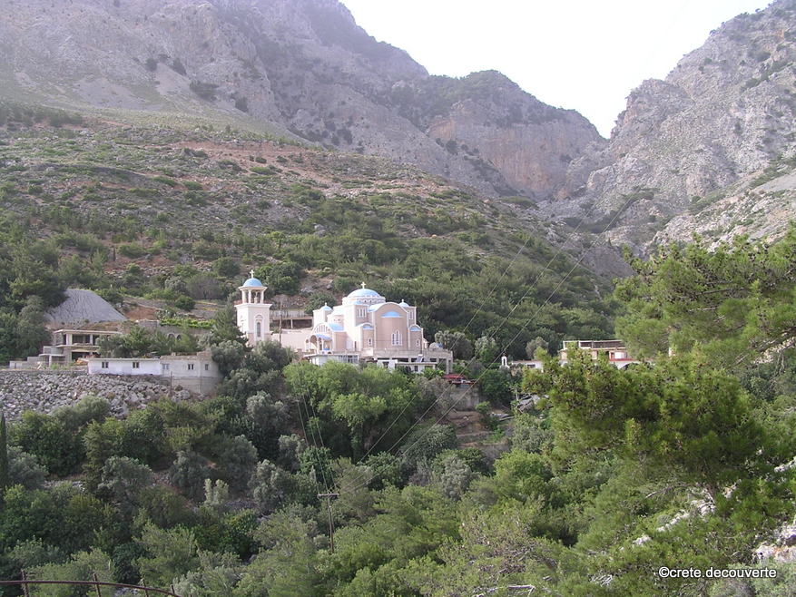 Monastre Agios Nikolaos et la gorge de Zaros