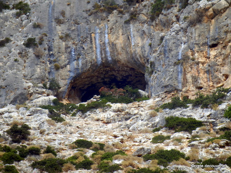 Stavros (Akrotiri) Grotte Lera
